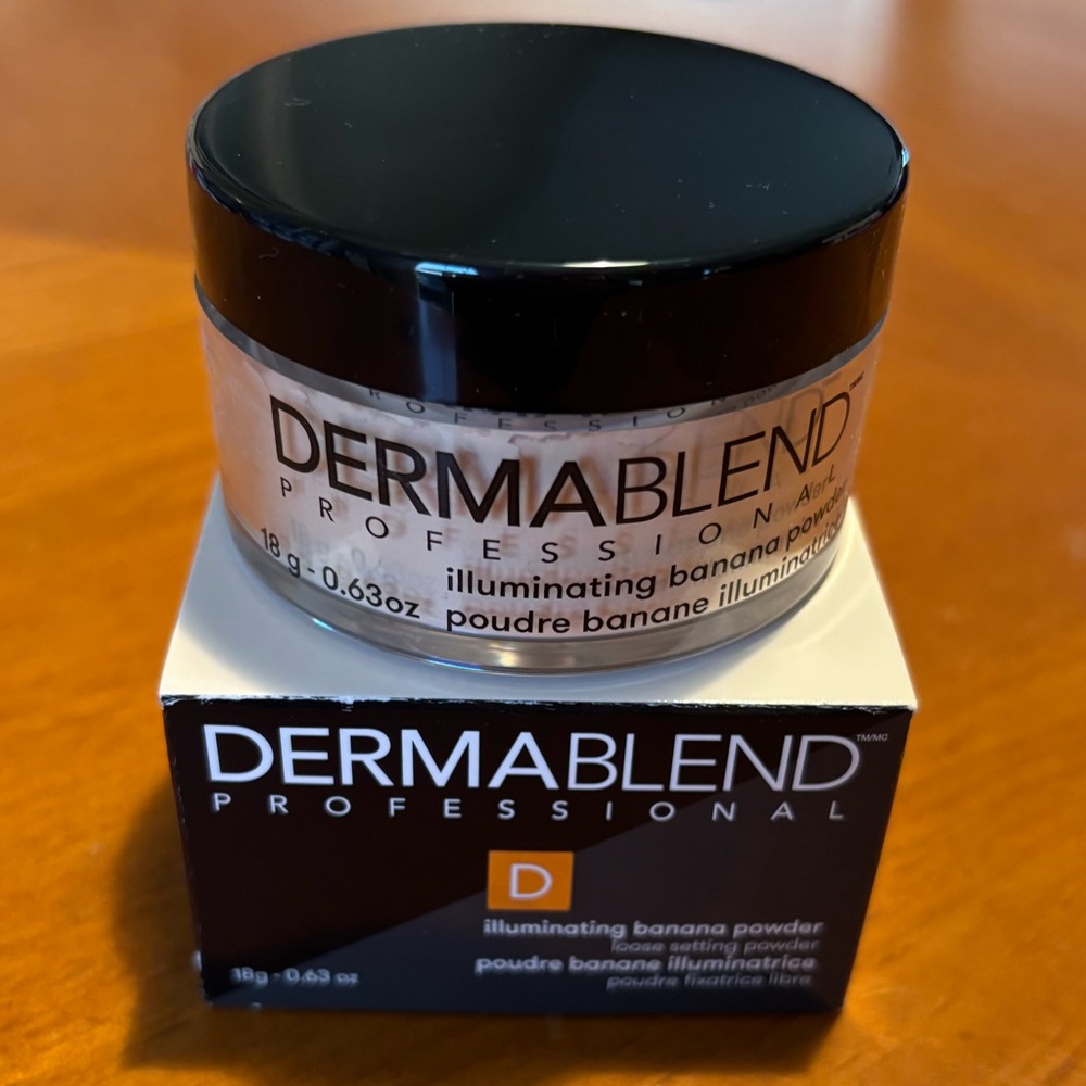 Dermablend Illuminating Banana Powder